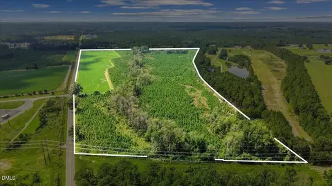 850 Horseshoe Bend Rd, Erwin, NC 28339 photo 3