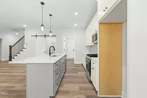 Entry Way - 230 Sutherland Dr, Franklinton, NC 27525 photo 3 of 5