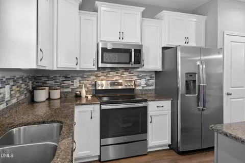 Kitchen - 117 Sunfish St, Smithfield, NC 27577 photo 3 of 3