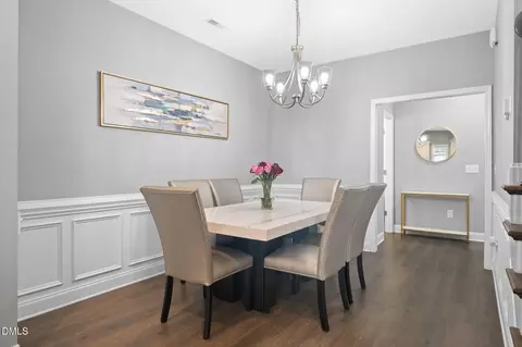 Dining - 117 Sunfish St, Smithfield, NC 27577 photo 1 of 2