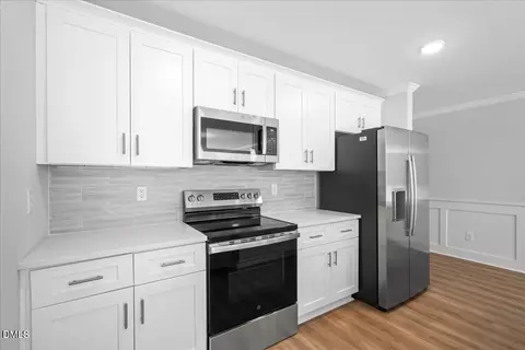 Kitchen - 314 E Howard St, Roseboro, NC 28382 photo 3 of 4