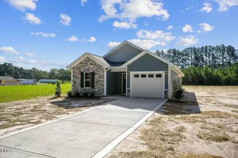 Other - 314 E Howard St, Roseboro, NC 28382 photo 4 of 13