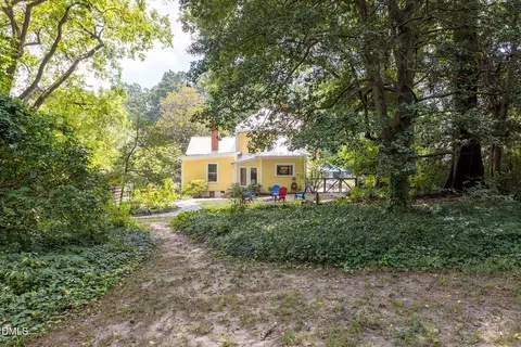 Exterior - 309 Edward St, Durham, NC 27701 photo 7 of 21