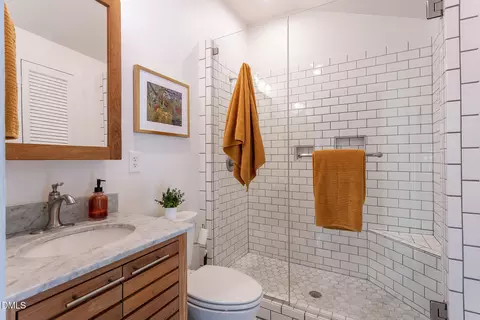 Bath - 309 Edward St, Durham, NC 27701 photo 2 of 7