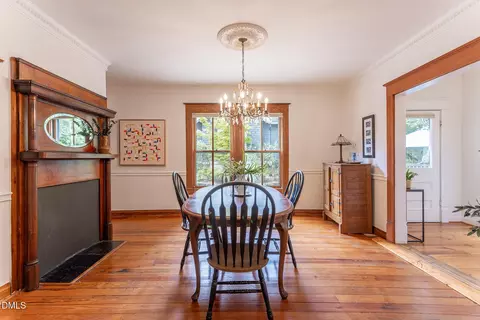 Dining - 309 Edward St, Durham, NC 27701 photo 1 of 3