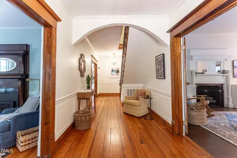 Entry Way - 309 Edward St, Durham, NC 27701 photo 5 of 11