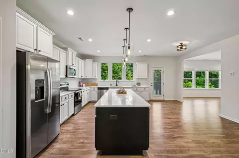 Kitchen - 40 W Dentaires Way, Willow Spring, NC 27592 photo 1 of 7