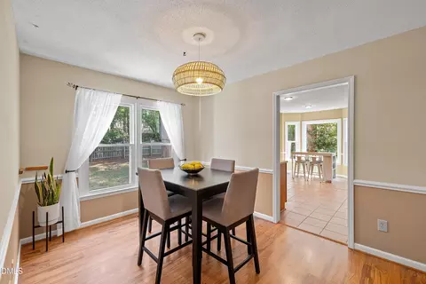Dining - 101 Gatepost Ln, Cary, NC 27513 photo 2 of 2