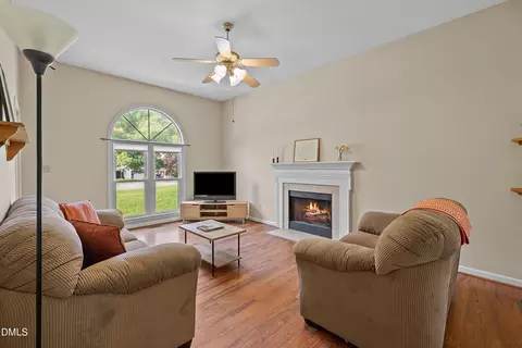 Living - 101 Gatepost Ln, Cary, NC 27513 photo 1 of 2