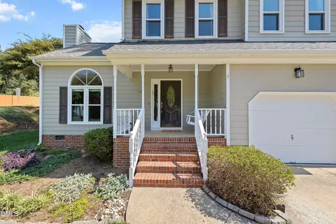 Exterior - 101 Gatepost Ln, Cary, NC 27513 photo 4 of 12