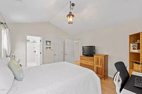 Bedroom - 101 Gatepost Ln, Cary, NC 27513 photo 3 of 5