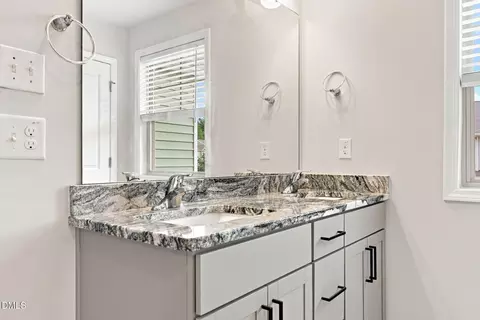 Bath - 1133 Longitude Dr, Durham, NC 27713 photo 5 of 9