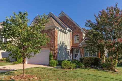 2912 Hawtree Dr, Raleigh, NC 27613
