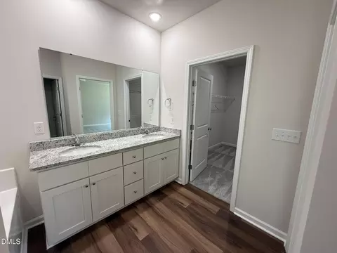 Bath - 305 Phil Jack Rd, Dunn, NC 28334 photo 1 of 3