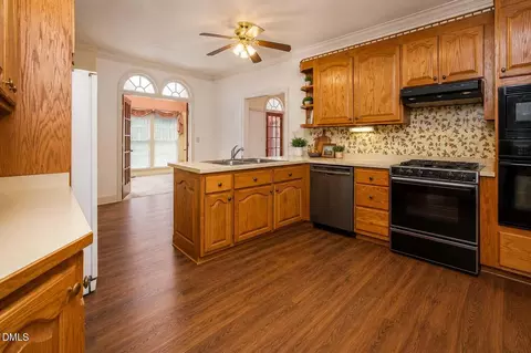Kitchen - 30 Ormsby Ct, Spring Lake, NC 28390 photo 2 of 2