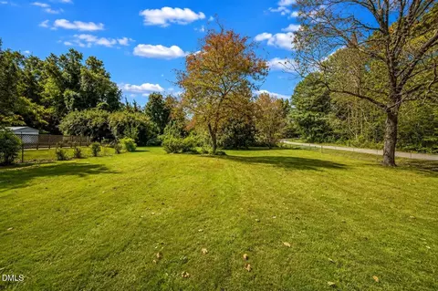 Exterior - 30 Ormsby Ct, Spring Lake, NC 28390 photo 6 of 8