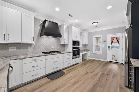 Kitchen - 902 Shoofly Path, Apex, NC 27502 photo 3 of 3