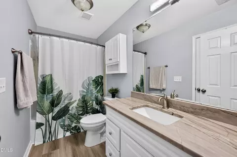 Bath - 902 Shoofly Path, Apex, NC 27502 photo 4 of 5