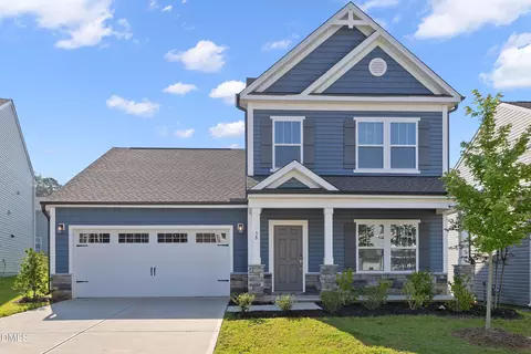 38 Silver Moon Ln, Clayton, NC 27527