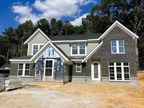 26 Ogden Cir, Clayton, NC 27527