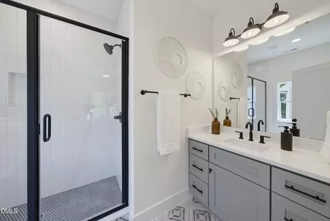 Bath - 2503 Lednum St, Durham, NC 27705 photo 3 of 5