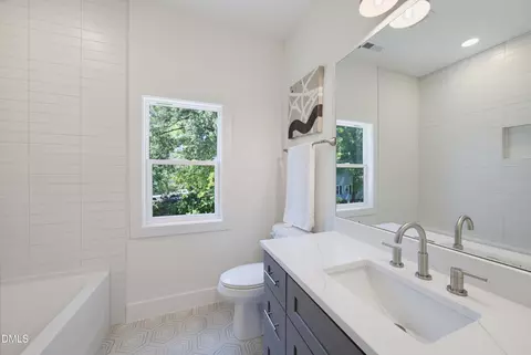 Bath - 2503 Lednum St, Durham, NC 27705 photo 5 of 5