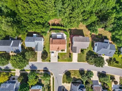 View/Area - 229 Tecumseh Ct, Cary, NC 27513 photo 4 of 4