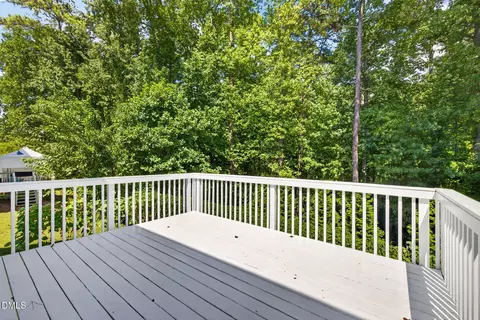 Exterior - 229 Tecumseh Ct, Cary, NC 27513 photo 7 of 11