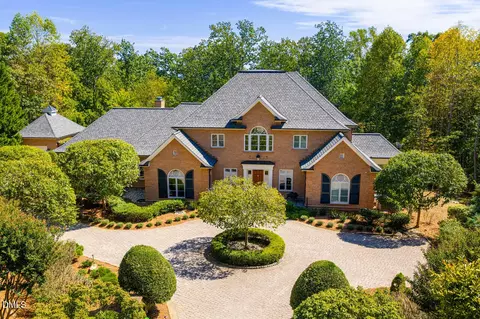 32409 Archdale Dr, Chapel Hill, NC 27517