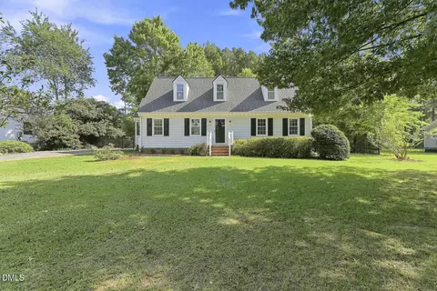 3194 Christian Light Rd, Fuquay Varina, NC 27526