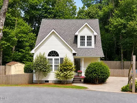 51 W Field St, Pittsboro, NC 27312