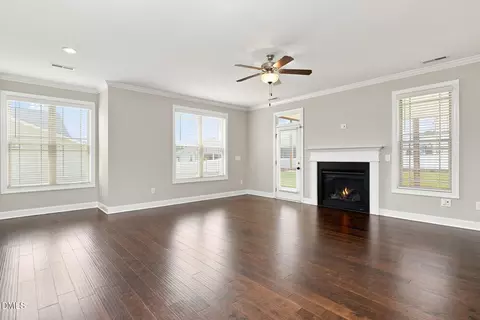 Living - 14 Lockhaven Dr, Garner, NC 27529 photo 2 of 3