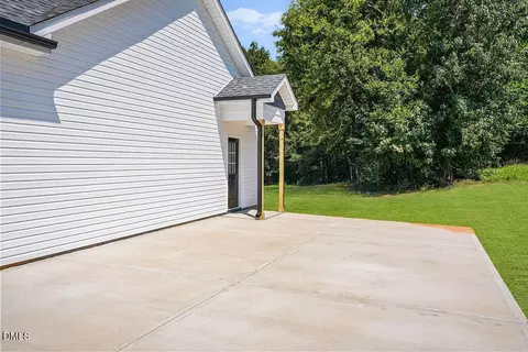 Exterior - 255 Pump Station Rd, Erwin, NC 28339 photo 4 of 5