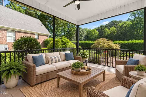 Exterior - 454 Easy Wind Ln, Garner, NC 27529 photo 5 of 11