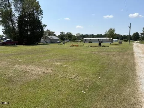 194 Glover Rd, Dunn, NC 28334 photo 3