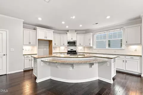 Kitchen - 623 Hiddenbrook Dr, Durham, NC 27703 photo 2 of 4