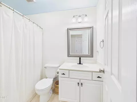 Bath - 5312 Serather Ct, Garner, NC 27529 photo 7 of 7