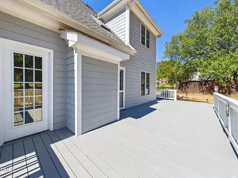 Exterior - 5312 Serather Ct, Garner, NC 27529 photo 7 of 8