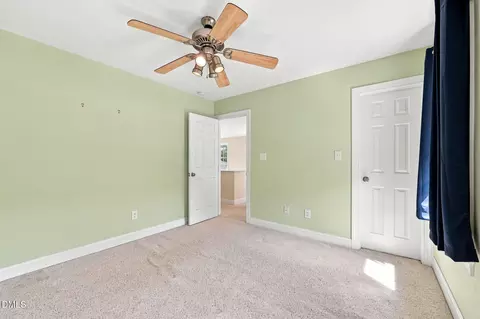 Bedroom - 2725 Lautenberg Ln, Willow Spring, NC 27592 photo 4 of 7