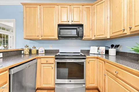 Kitchen - 2725 Lautenberg Ln, Willow Spring, NC 27592 photo 3 of 4