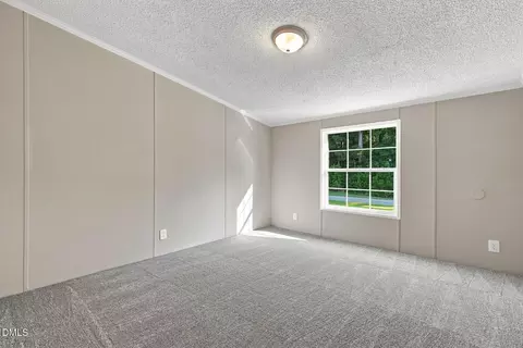 Bedroom - 100 E Abbey Ct, Smithfield, NC 27577 photo 2 of 4