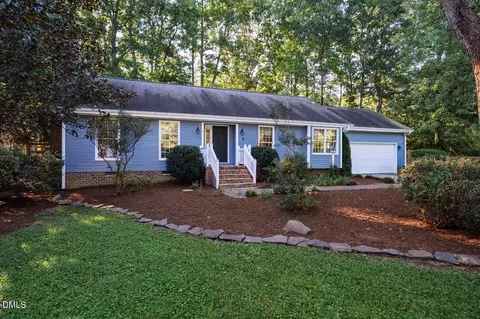 9 Edgestone Pl, Chapel Hill, NC 27517