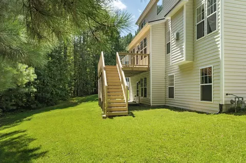 Exterior - 5 Silverbell Ct, Durham, NC 27713 photo 3 of 4