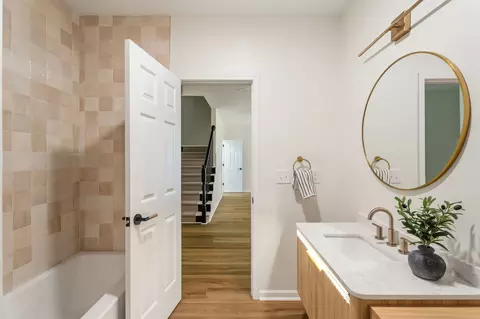 Bath - 5 Silverbell Ct, Durham, NC 27713 photo 7 of 9