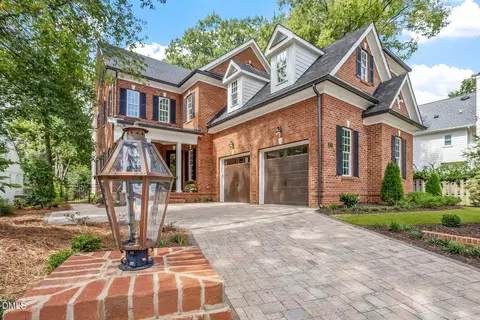 1713 Oberlin Rd, Raleigh, NC 27608