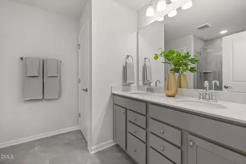 Bath - 216 Armorial Ct, Willow Spring, NC 27592 photo 1 of 3