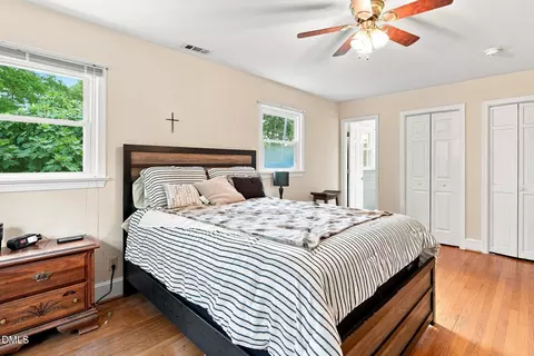 Bedroom - 1201 S Crescent Dr, Smithfield, NC 27577 photo 2 of 5