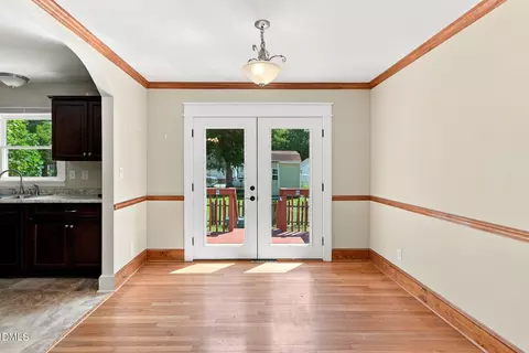 Dining - 1201 S Crescent Dr, Smithfield, NC 27577 photo 2 of 2