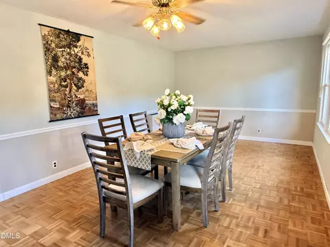 Dining - 532 Edwin Ct, Roxboro, NC 27573 photo 2 of 8