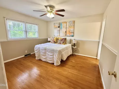 Bedroom - 532 Edwin Ct, Roxboro, NC 27573 photo 3 of 6